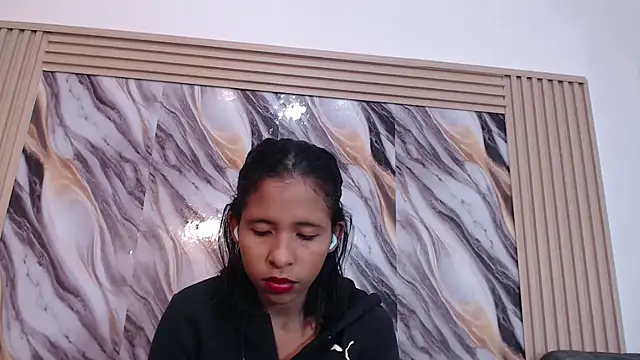 Samantha Fox69  online show from March 17, 2026, 2:03 am