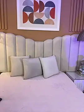 Snapshot of noa_moon chatting on February 8, 2026, 2:09 am noa moon online show from February 8, 2026, 2:09 am