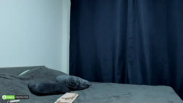 hey tyankaa online show from December 1, 2025, 3:40 am