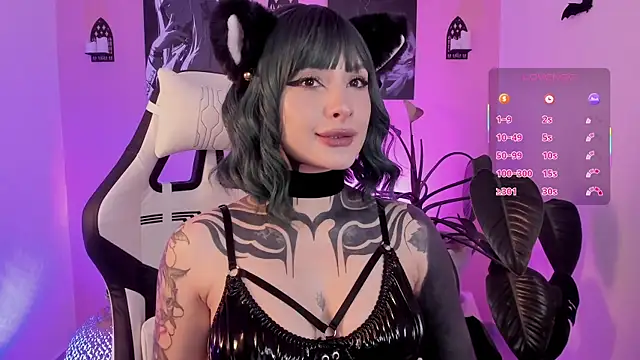 Snapshot of VelvetVampiree chatting on September 25, 2025, 12:05 am VelvetVampiree online show from September 25, 2025, 12:05 am