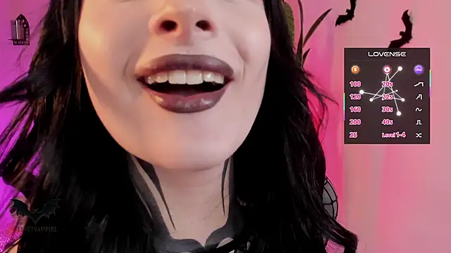 VelvetVampiree online show from March 27, 2026, 3:26 am