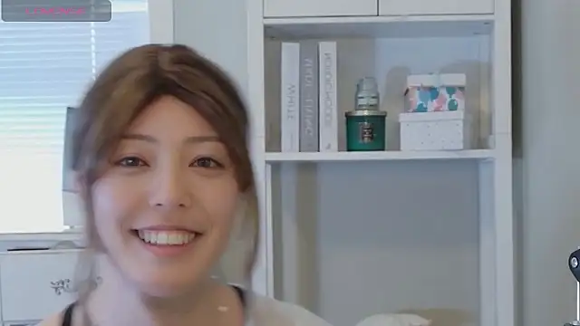 Snapshot of Nana_with chatting on January 10, 2026, 8:15 pm Nana with online show from January 10, 2026, 8:15 pm