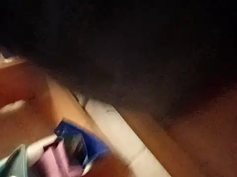 Snapshot of alexpo27 chatting on October 7, 2025, 5:52 am alexpo27 online show from October 7, 2025, 5:52 am