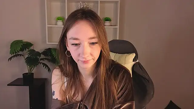 Miche1le Allenne online show from April 11, 2026, 1:13 am