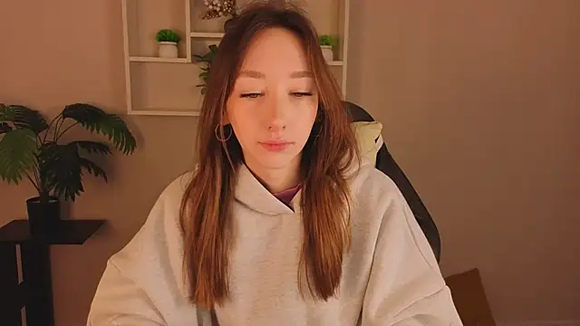 Miche1le Allenne online show from March 19, 2026, 1:05 am