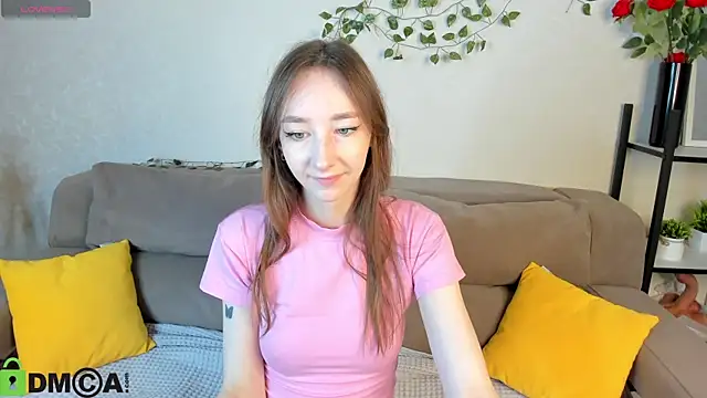 Snapshot of Miche1le_Allenne chatting on November 2, 2025, 1:10 am Miche1le Allenne online show from November 2, 2025, 1:10 am