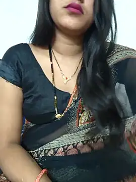 Snapshot of BEAUTY_QUE chatting on October 31, 2025, 6:37 pm BEAUTY QUE online show from October 31, 2025, 6:37 pm