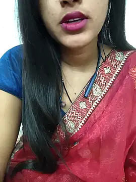 Snapshot of BEAUTY_QUE chatting on November 28, 2025, 5:29 am BEAUTY QUE online show from November 28, 2025, 5:29 am