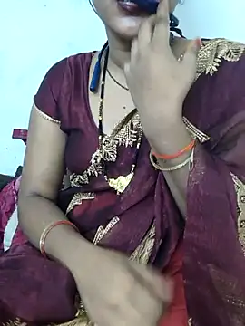 Snapshot of BEAUTY_QUE chatting on October 24, 2025, 7:24 pm BEAUTY QUE online show from October 24, 2025, 7:24 pm