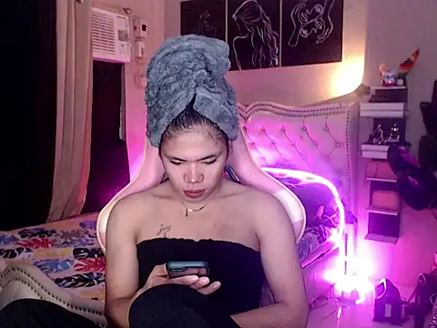 Ionic Aika online show from November 21, 2025, 9:19 am