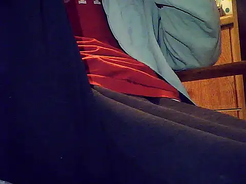 Snapshot of kopanos-69 chatting on October 17, 2025, 8:28 am kopanos-69 online show from October 17, 2025, 8:28 am