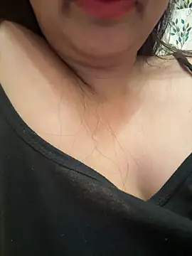 Snapshot of annanya01 chatting on May 2, 2026, 4:01 pm annanya01 online show from May 2, 2026, 4:01 pm