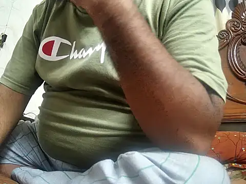 Snapshot of nurel019 chatting on November 21, 2025, 3:38 am nurel019 online show from November 21, 2025, 3:38 am