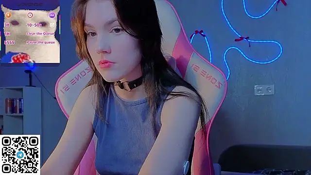 Sophie SkyAngel online show from February 7, 2026, 12:02 pm