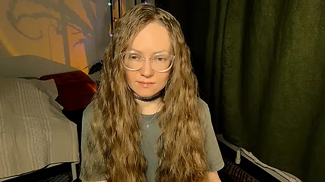  Goldilocks  online show from October 8, 2025, 4:40 pm