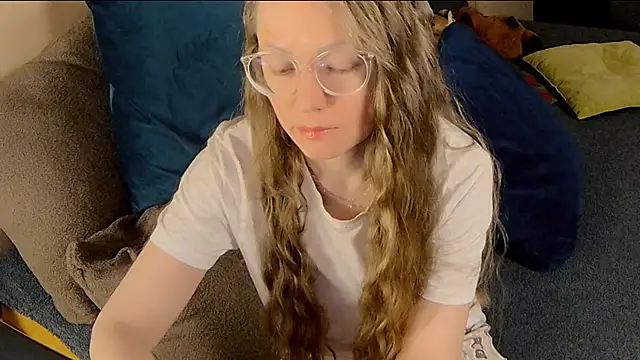  Goldilocks  online show from October 28, 2025, 6:07 pm