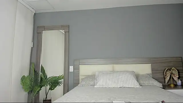 Alaiaguerra online show from September 20, 2025, 7:41 pm