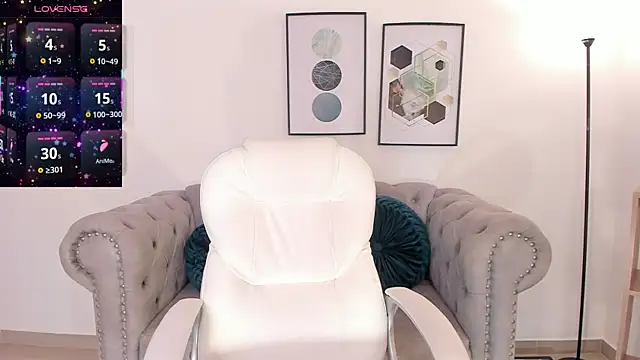 Snapshot of Sharon_breezee chatting on December 17, 2025, 4:50 am Sharon breezee online show from December 17, 2025, 4:50 am