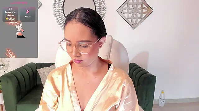 Snapshot of Sharon_breezee chatting on October 27, 2025, 11:49 pm Sharon breezee online show from October 27, 2025, 11:49 pm