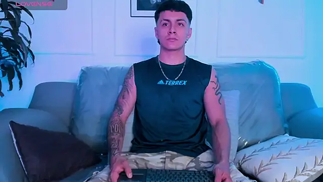 Leo santoro online show from February 12, 2026, 1:11 pm