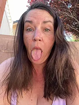 Snapshot of petalsexy chatting on September 13, 2025, 5:13 pm petalsexy online show from September 13, 2025, 5:13 pm