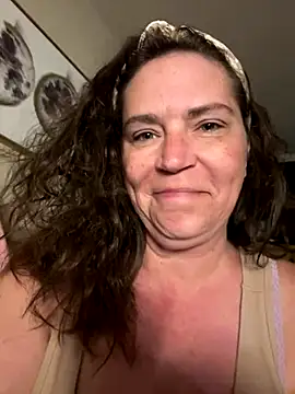 Snapshot of petalsexy chatting on September 17, 2025, 4:09 pm petalsexy online show from September 17, 2025, 4:09 pm