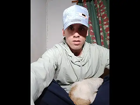 Snapshot of alex-golden chatting on December 3, 2025, 2:34 am alex-golden online show from December 3, 2025, 2:34 am