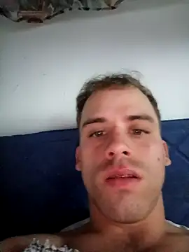 Snapshot of alex-golden chatting on March 25, 2026, 4:06 pm alex-golden online show from March 25, 2026, 4:06 pm