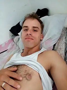 Snapshot of alex-golden chatting on March 29, 2026, 6:53 pm alex-golden online show from March 29, 2026, 6:53 pm