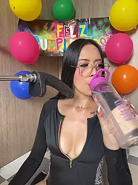 ValentinaBianchi online show from March 2, 2026, 7:32 pm