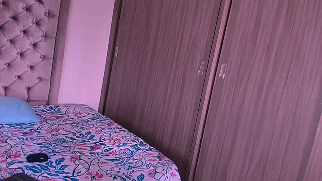 Snapshot of dreamsussi chatting on January 14, 2026, 6:55 pm dreamsussi online show from January 14, 2026, 6:55 pm