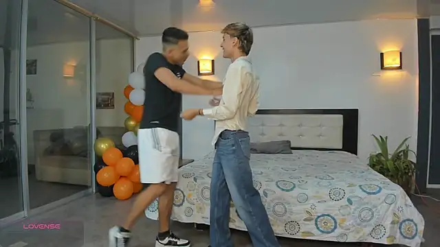 Snapshot of Bisexlifehot__ chatting on November 22, 2025, 11:14 pm Bisexlifehot online show from November 22, 2025, 11:14 pm