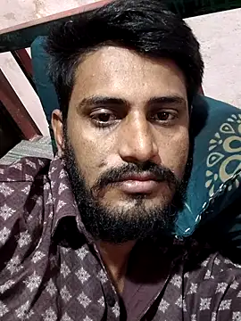 krishjaat43 online show from April 5, 2026, 7:04 am