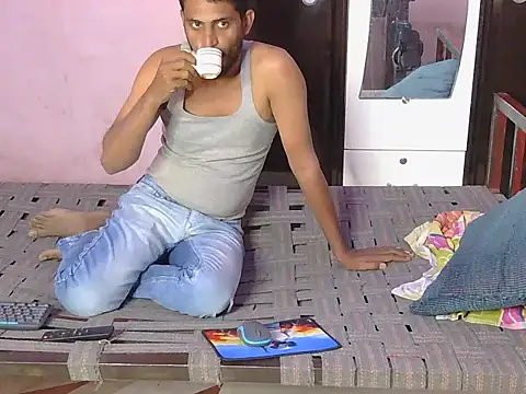 krishjaat43 online show from March 16, 2026, 6:39 am