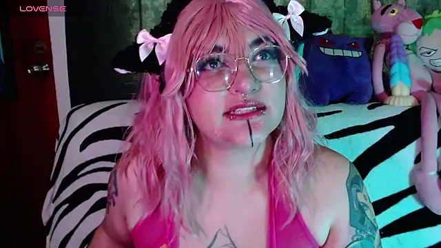 XxGreenGoodxX online show from September 10, 2025, 8:19 pm