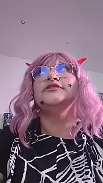 XxGreenGoodxX online show from November 19, 2025, 9:26 pm