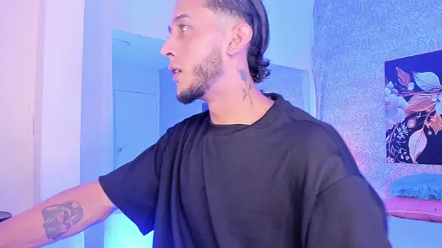 jonas conor online show from October 4, 2025, 7:37 pm