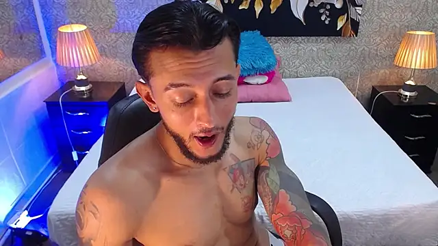 jonas conor online show from September 10, 2025, 7:35 pm