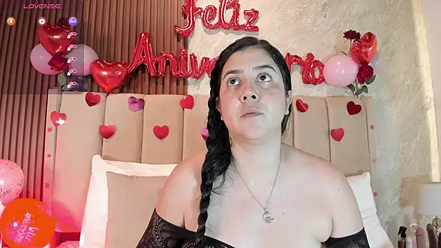 Snapshot of _Cris_Spicy_ chatting on July 1, 2026, 7:14 pm Cris Spicy online show from July 1, 2026, 7:14 pm