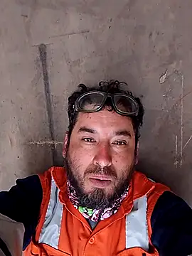 Snapshot of Lujor chatting on January 6, 2026, 6:01 pm Lujor online show from January 6, 2026, 6:01 pm