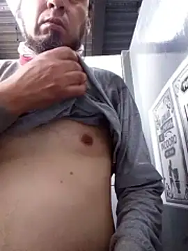 Snapshot of Lujor chatting on February 6, 2026, 3:19 pm Lujor online show from February 6, 2026, 3:19 pm