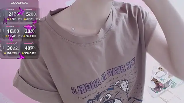 nikohaha2025 online show from April 28, 2026, 1:59 pm