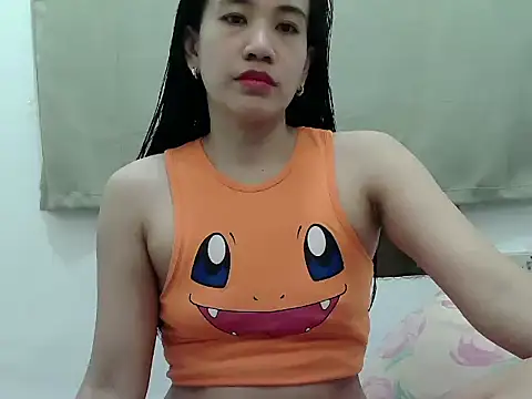 Snapshot of Ursexychixxx_4u chatting on June 29, 2026, 10:42 pm Ursexychixxx 4u online show from June 29, 2026, 10:42 pm