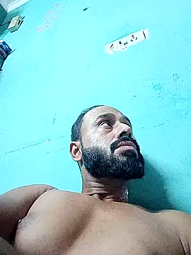 Snapshot of amitkumarkangra chatting on November 5, 2025, 4:10 pm amitkumarkangra online show from November 5, 2025, 4:10 pm