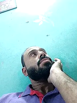 Snapshot of amitkumarkangra chatting on November 8, 2025, 9:02 am amitkumarkangra online show from November 8, 2025, 9:02 am