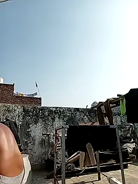 Snapshot of amitkumarkangra chatting on December 16, 2025, 6:50 am amitkumarkangra online show from December 16, 2025, 6:50 am