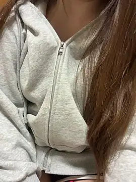 Snapshot of mayu06000 chatting on November 21, 2025, 5:45 pm mayu06000 online show from November 21, 2025, 5:45 pm