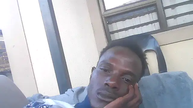 Snapshot of cuminsidebby chatting on December 3, 2025, 4:28 pm cuminsidebby online show from December 3, 2025, 4:28 pm