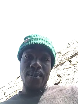 Snapshot of cuminsidebby chatting on November 9, 2025, 6:06 am cuminsidebby online show from November 9, 2025, 6:06 am