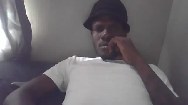 Snapshot of cuminsidebby chatting on December 17, 2025, 2:22 pm cuminsidebby online show from December 17, 2025, 2:22 pm